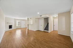 7943 Ellinger Ln, Houston, TX 77040 - Photo 2