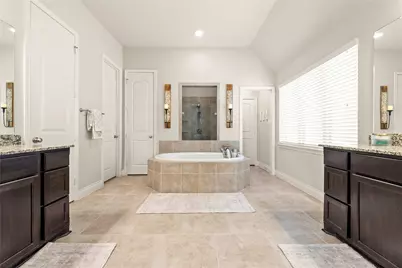 119 Bradford Bluff Drive, Montgomery, TX 77316 - Photo 18