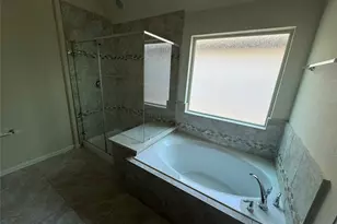 10716 Addicks Oaks, Houston, TX 77043 - Photo 6