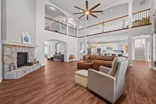 2414 Lakeway Dr, Friendswood, TX 77546 - Photo 8