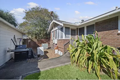 840 Le Green Street, Houston, TX 77008 - Photo 22