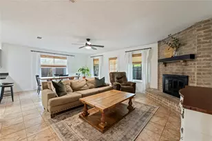 306 Morningside Dr, League City, TX 77573 - Photo 8