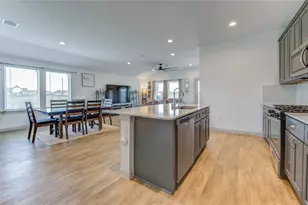 403 Rain Water Ln, Baytown, TX 77523 - Photo 16