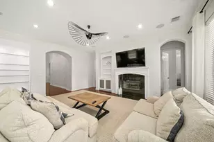 11530 Legend Manor Dr, Houston, TX 77082 - Photo 8