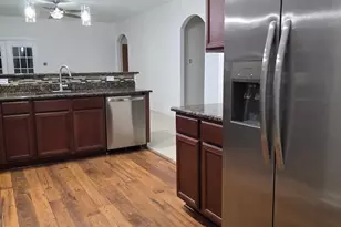 1819 Opal Peach Dr, Iowa Colony, TX 77583 - Photo 10