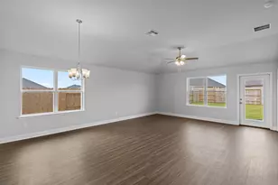 2075 W Emerald Lake Trail Circle, Dayton, TX 77535 - Photo 8