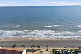 9520 Seawall Blvd, Galveston, TX 77554 - Photo 20