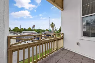 2738 Harvard St, Houston, TX 77008 - Photo 22