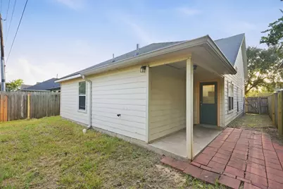 13527 Ambrose Street, Houston, TX 77045 - Photo 16