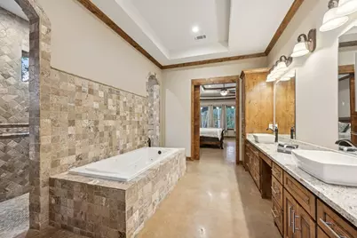 15450 Shady Oaks Drive, Stagecoach, TX 77355 - Photo 32