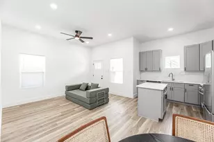 9727 Stedman St, Houston, TX 77029 - Photo 14
