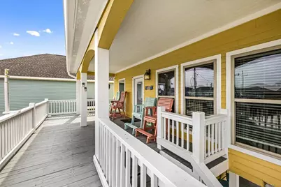 931 Tidelands Drive, Crystal Beach, TX 77650 - Photo 2