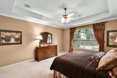10 Clarewood Court, The Woodlands, TX 77385 - Photo 18