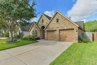 3622 Cibolo Court, Pearland, TX 77584 - Photo 2