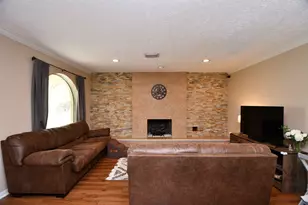 3410 Plum Brook Ln Ln, Missouri City, TX 77459 - Photo 12