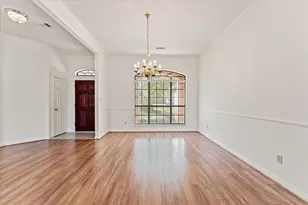 215 Deep Dale Ln, Conroe, TX 77304 - Photo 8