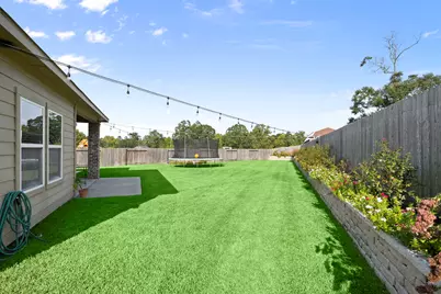 15072 Meadow Glen N, Conroe, TX 77306 - Photo 30