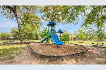 2001 Lulach Court, Conroe, TX 77301 - Photo 40