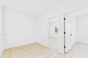 4750 Martin Hill St, Houston, TX 77018 - Photo 36