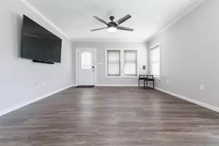 112 Wood Ave, Baytown, TX 77520 - Photo 8