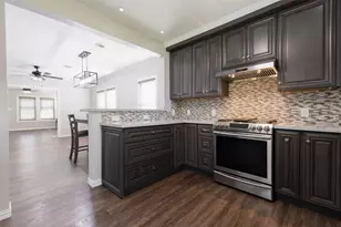 112 Wood Ave, Baytown, TX 77520 - Photo 18