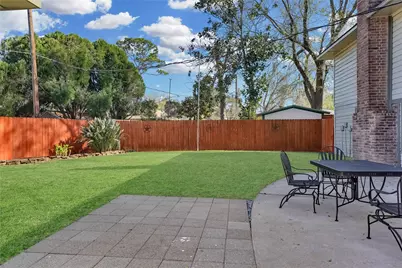 9722 Kindletree Drive, Houston, TX 77040 - Photo 36