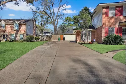 9722 Kindletree Drive, Houston, TX 77040 - Photo 38