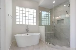 4621 Maxie St, Houston, TX 77007 - Photo 8