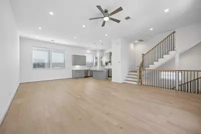 4621 Maxie Street, Houston, TX 77007 - Photo 2