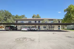 201 S Kansas Ave, League City, TX 77573 - Photo 2