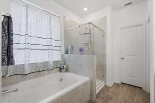 100 Tracie Dr, Dayton, TX 77535 - Photo 16