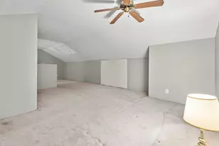 2717 Hot Springs Dr, Pearland, TX 77584 - Photo 40