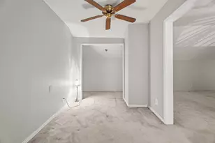 2717 Hot Springs Dr, Pearland, TX 77584 - Photo 16