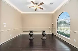 13104 Southern Manor Dr, Pearland, TX 77584 - Photo 8