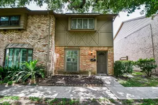 7336 Crownwest St, Houston, TX 77072 - Photo 1