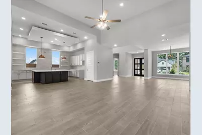 39139 Heron Fledge Court, Magnolia, TX 77354 - Photo 4