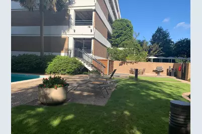 3600 Montrose Boulevard #409, Houston, TX 77006 - Photo 10