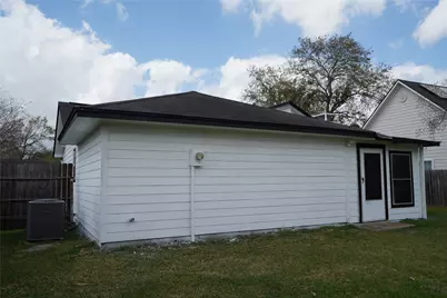 17030 Morning Star Avenue, Crosby, TX 77532 - Photo 16