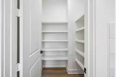 2826 Versailles Oak Lane, Houston, TX 77092 - Photo 4