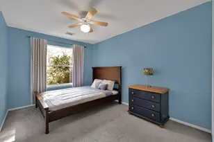 59 E Autumn Branch Cir, The Woodlands, TX 77382 - Photo 16
