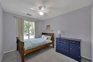 59 E Autumn Branch Cir, The Woodlands, TX 77382 - Photo 14