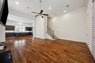 258 E 28th St, Houston, TX 77008 - Photo 8