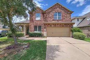 2210 Pearl Bay Ct, Pearland, TX 77584 - Photo 4