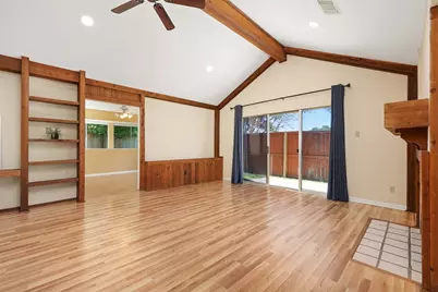 1710 Barleton Way, Houston, TX 77058 - Photo 18