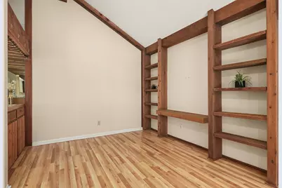 1710 Barleton Way, Houston, TX 77058 - Photo 12