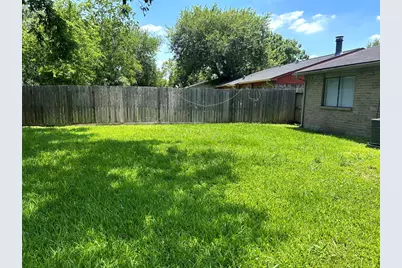 5018 Ridgecreek Drive, Houston, TX 77053 - Photo 18