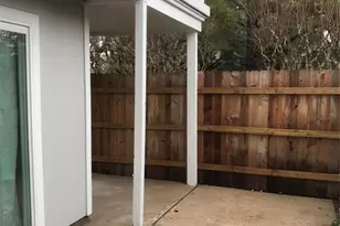 7895 Green Lawn Dr, Houston, TX 77088 - Photo 12