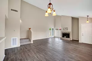 7895 Green Lawn Dr, Houston, TX 77088 - Photo 8