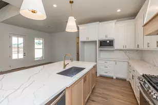 225 Coco Palms Ln, Lumberton, TX 77657 - Photo 10