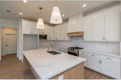 225 Coco Palms Lane, Lumberton, TX 77657 - Photo 6